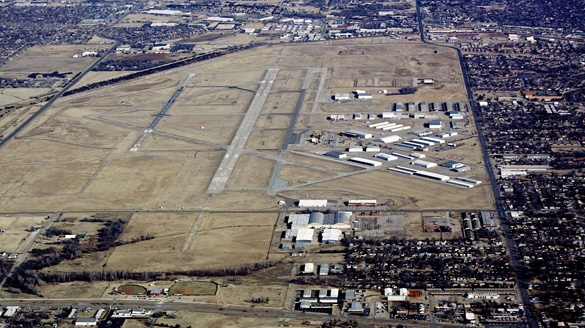 Wiley Post Airport at 4500 ft MSL heading 280 SkyVector